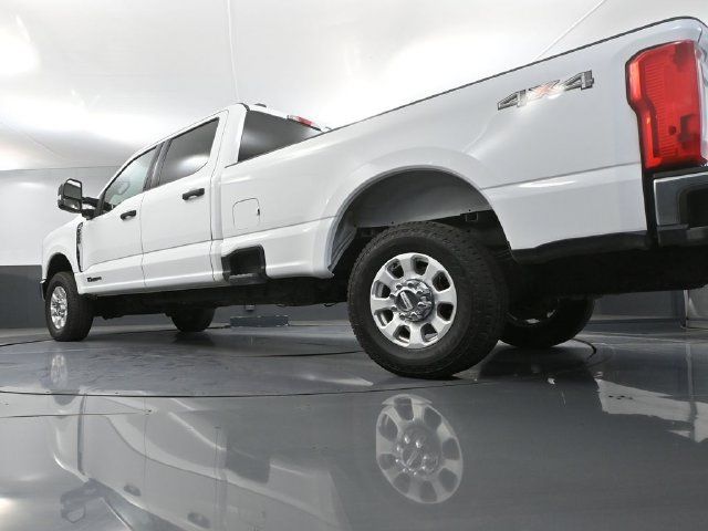Used 2023 Ford F250 XLT AWD/4WD image 39