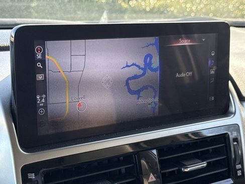 Used 2022 Lexus GX 460 image 25