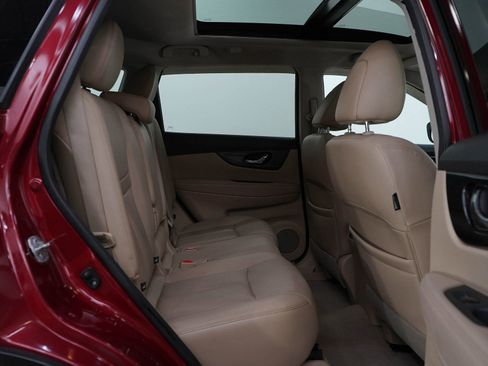 Used 2015 Nissan Rogue SL image 12