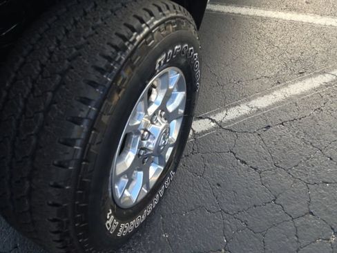 Used 2024 RAM 2500 Laramie AWD/4WD image 7