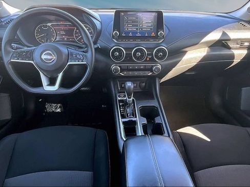 Certified 2025 Nissan Sentra SV FWD image 7