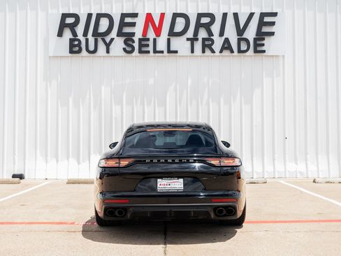 Used 2023 Porsche Panamera 4 Platinum Edition AWD/4WD image 5