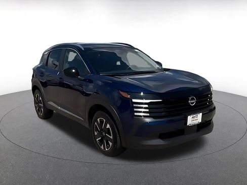 Used 2026 Nissan Kicks SV w/ Cold Weather Package AWD/4WD image 3