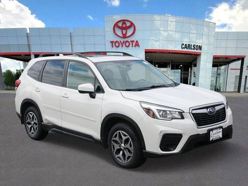 Used 2020 Subaru Forester Premium AWD/4WD image 2