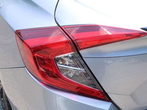 Used 2019 Honda Civic Sport image 11