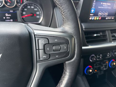 Used 2023 Chevrolet Suburban LS image 32