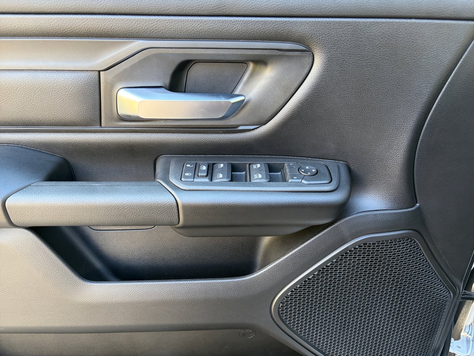 New 2026 RAM 1500 Warlock AWD/4WD image 18