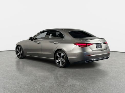 Used 2022 Mercedes-Benz C 300 Sedan image 5