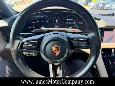 Used 2021 Porsche Taycan 4S AWD/4WD image 21