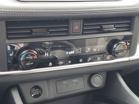 New 2026 Nissan Rogue SV w/ Cold Weather Package AWD/4WD image 16