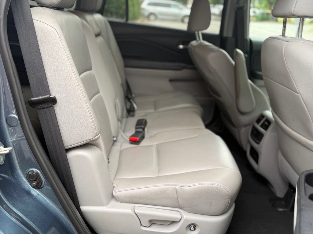 Used 2018 Honda Pilot EX-L image 19