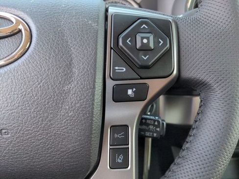 Used 2021 Toyota Tacoma SR5 RWD image 24