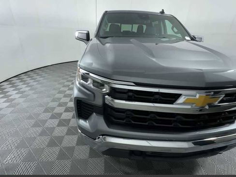 New 2026 Chevrolet Silverado 1500 LT image 4
