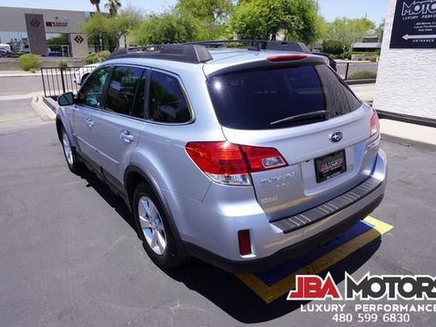 Used 2014 Subaru Outback 2.5i Limited w/ Moonroof Package AWD/4WD image 17
