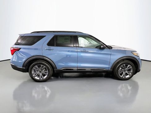New 2026 Ford Explorer Active w/ Active Comfort Package image 19