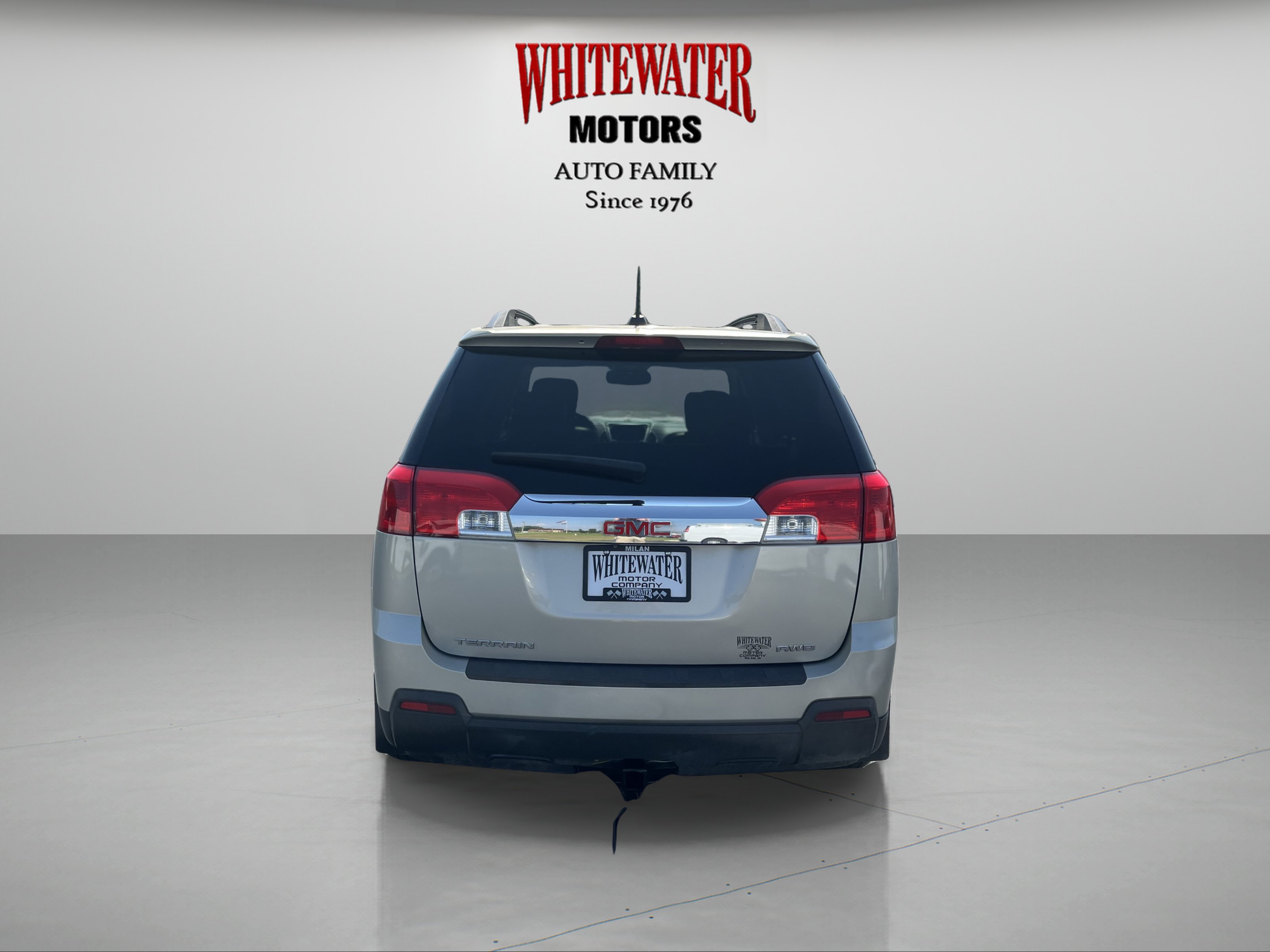 Used 2015 GMC Terrain SLT w/ Chrome Edition AWD/4WD image 4