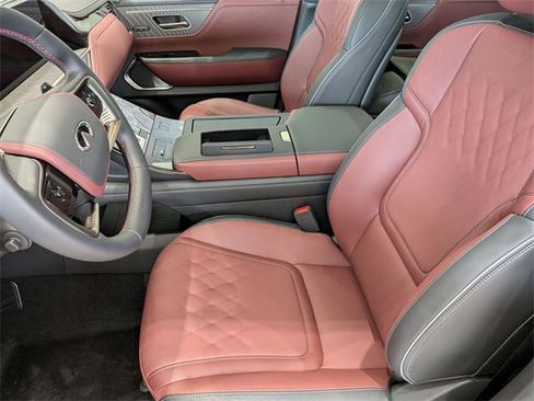 New 2026 INFINITI QX80 Autograph w/ Premium Cargo Package image 16