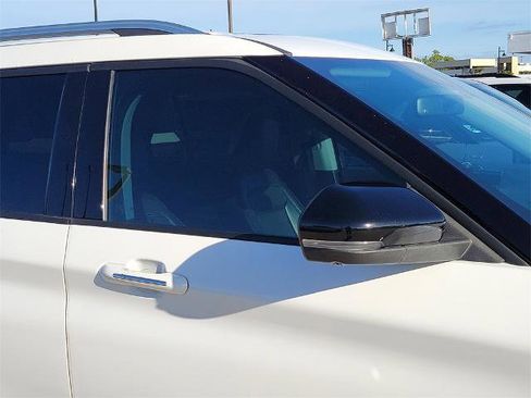 Certified 2023 Ford Explorer Limited w/ Equipment Group 301A image 6