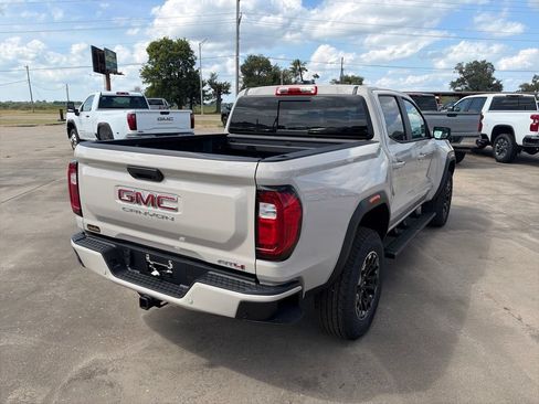 New 2026 GMC Canyon AT4 w/ Technology Plus Package AWD/4WD image 6