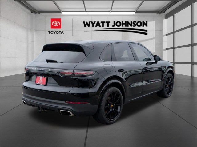 Used 2021 Porsche Cayenne AWD/4WD image 7