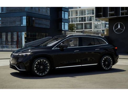 New 2026 Mercedes-Benz EQS 550 4MATIC SUV image 36