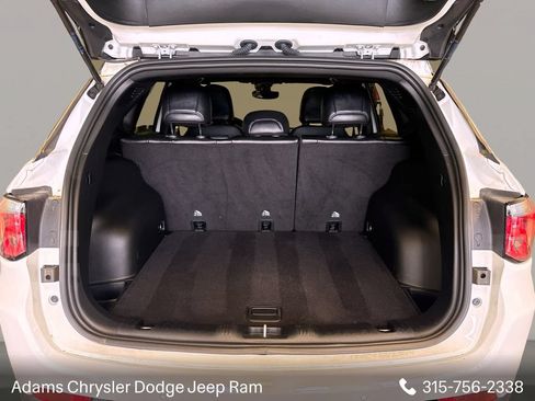 Used 2025 Jeep Compass Limited AWD/4WD image 8