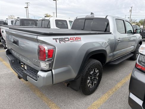 Used 2023 Toyota Tacoma TRD Off-Road w/ TRD Premium Off Road Package AWD/4WD image 7