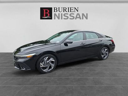 Used 2025 Hyundai Elantra Limited