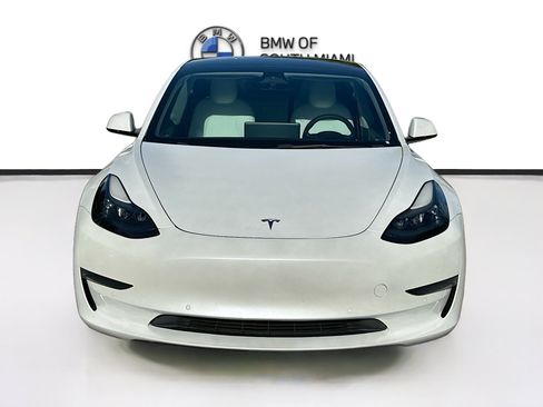 Used 2022 Tesla Model 3 image 2