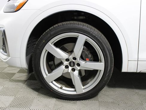 Used 2021 Audi SQ5 Premium Plus w/ Premium Plus Package image 4