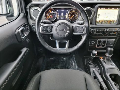 Certified 2019 Jeep Wrangler Unlimited Sahara image 31