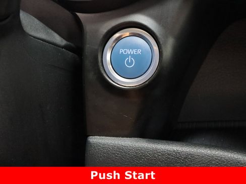 Used 2024 Toyota Sienna XLE Woodland Edition image 18