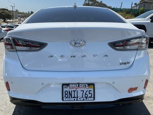 Used 2019 Hyundai Sonata Limited FWD image 4
