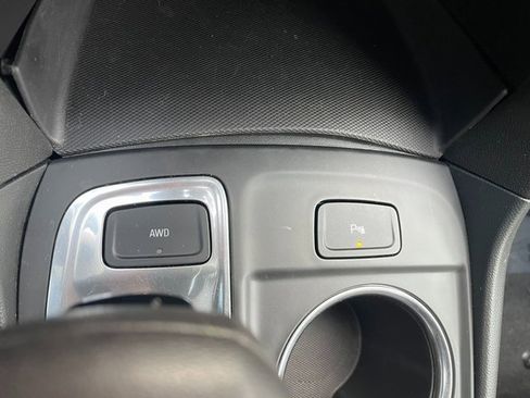 Used 2022 Chevrolet Equinox LT image 24