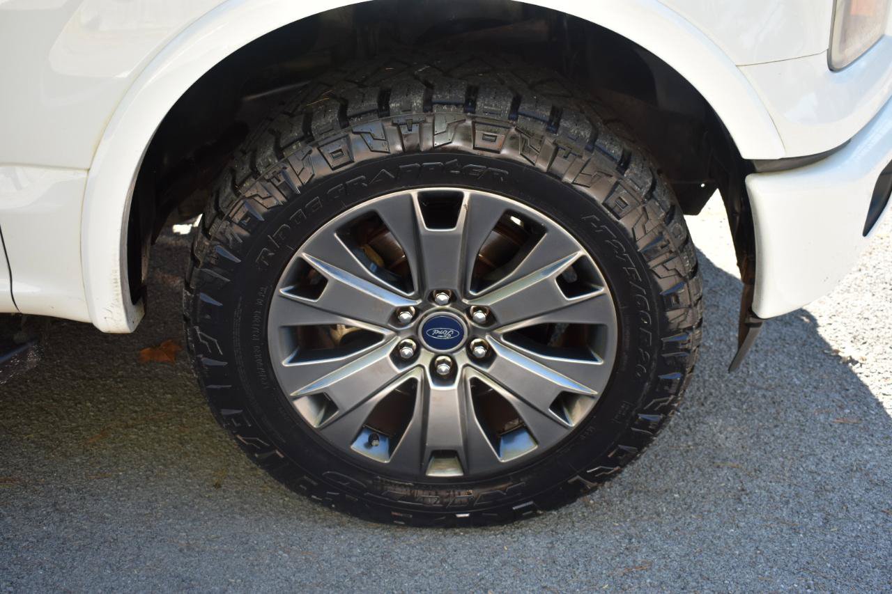 Used 2017 Ford F150 Lariat w/ Equipment Group 502A Luxury AWD/4WD image 43
