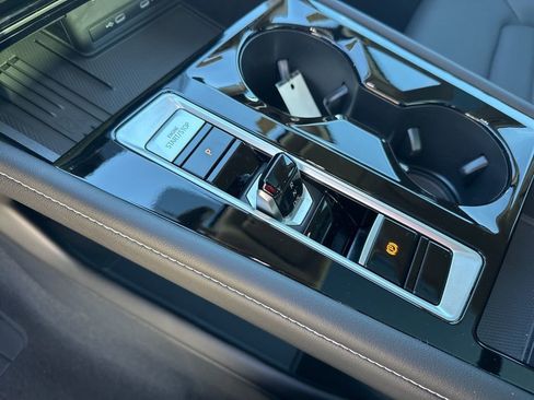 New 2026 Volkswagen Atlas SEL image 24