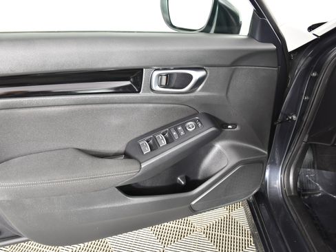 Certified 2024 Honda Civic EX image 35