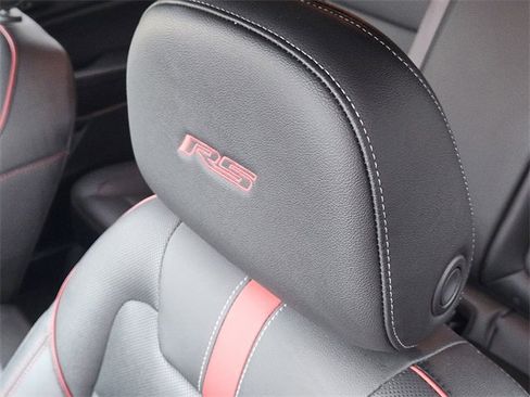 Certified 2024 Chevrolet Trax RS w/ Sunroof Package image 15