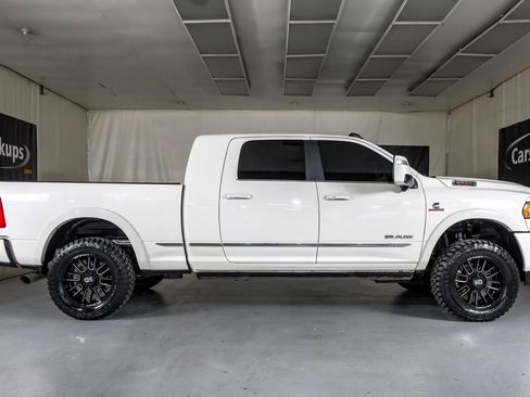 Used 2023 RAM 2500 Limited AWD/4WD image 6