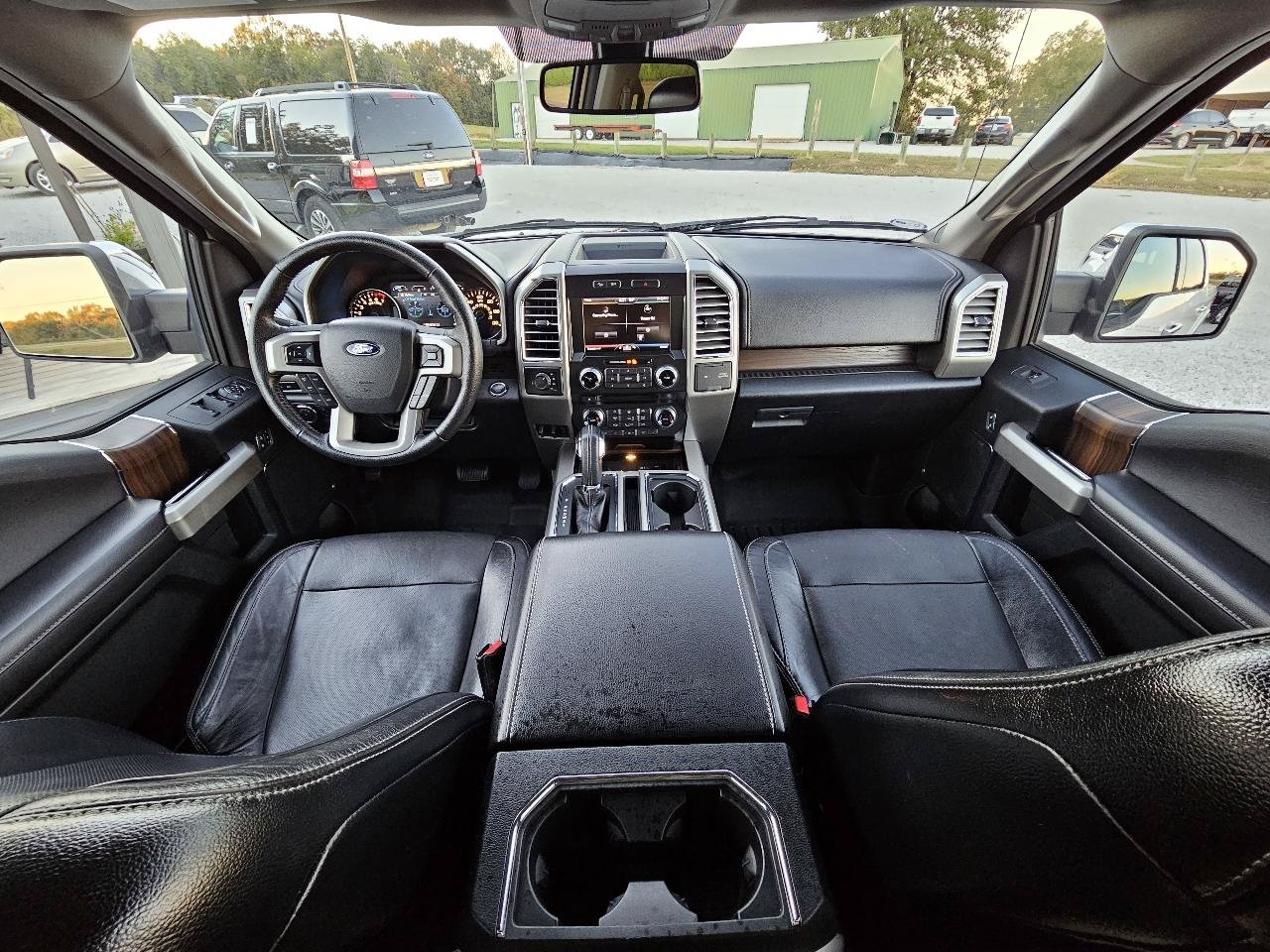 Used 2015 Ford F150 Lariat w/ Equipment Group 502A Luxury AWD/4WD image 38