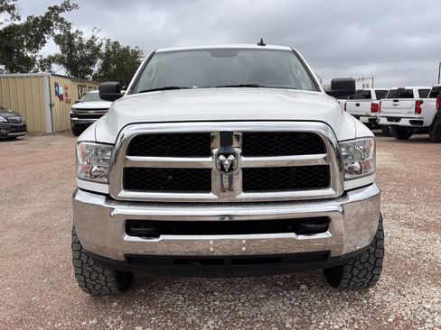 Used 2018 RAM 2500 SLT AWD/4WD image 9