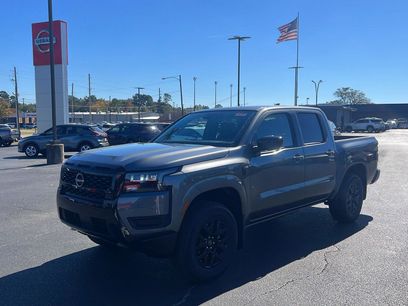New 2026 Nissan Frontier SV