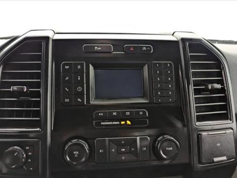 Used 2018 Ford F150 XL w/ XL Power Equipment Group image 19