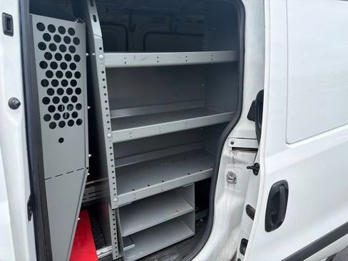 Used 2021 RAM ProMaster City Tradesman SLT FWD image 16