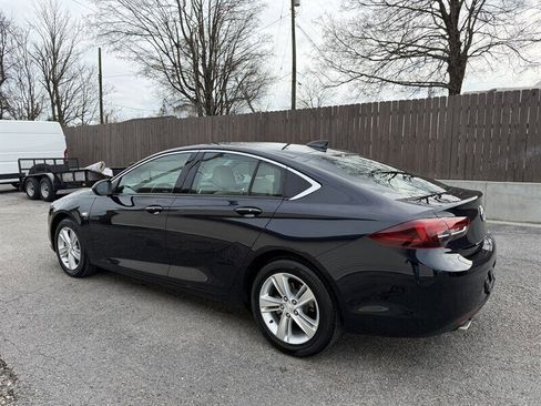 Used 2019 Buick Regal Preferred w/ Sights and Sounds Package image 6