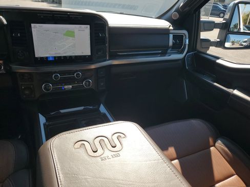 Used 2024 Ford F350 King Ranch w/ Chrome Package image 17