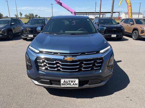 New 2027 Chevrolet Equinox LT w/ Convenience Package II FWD image 9