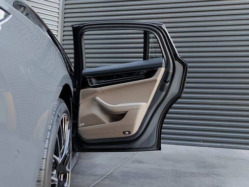 New 2026 Porsche Panamera 4 image 33