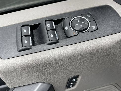 Used 2022 Ford F250 XLT AWD/4WD image 13