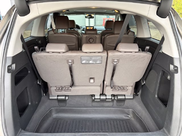 Used 2021 Honda Odyssey EX-L image 31